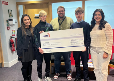 A big thank you to Greenhills Community College for supporting Pieta through the Great Greenhills Splash, raising €764. Your generosity and community spirit make a real difference. Thank you from all of us at Pieta.